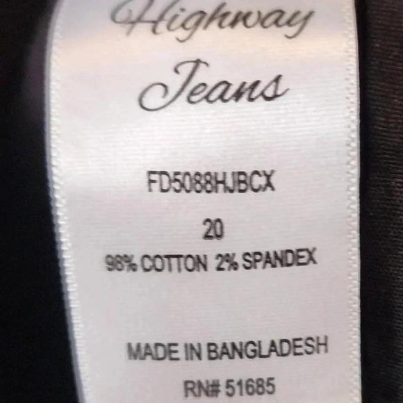 NWT Black Jean Shorts Womans Size 20 By Highway Jeans. - Picture 4 of 4